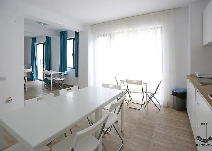 Regency ゲストハウス